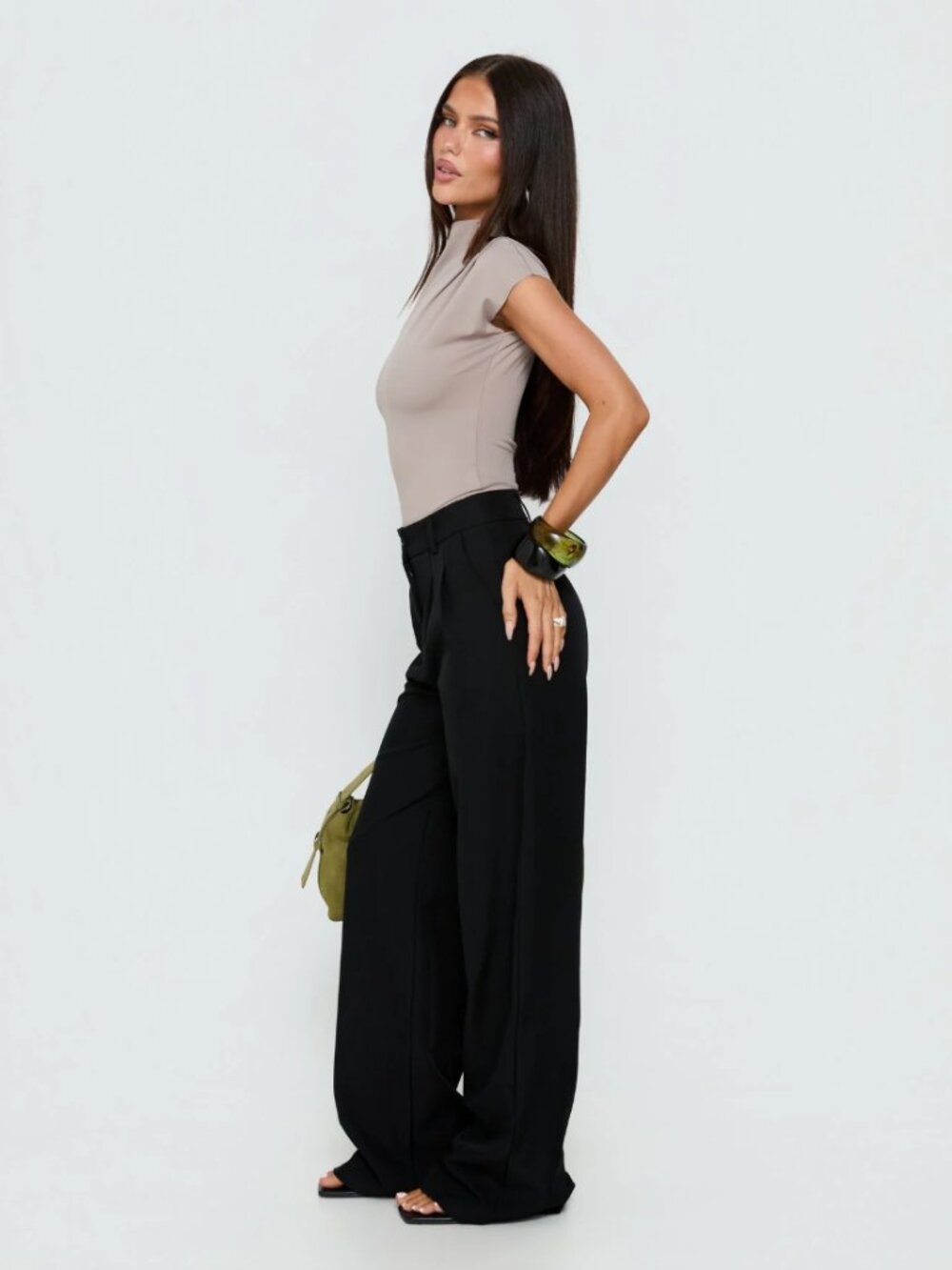 EUC Princess Polly Archer high rise wide leg pants black size 8